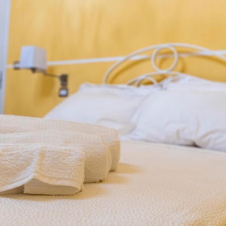 Hotel A Casa Dei Miei San Pietro Vernotico Zewnętrze zdjęcie