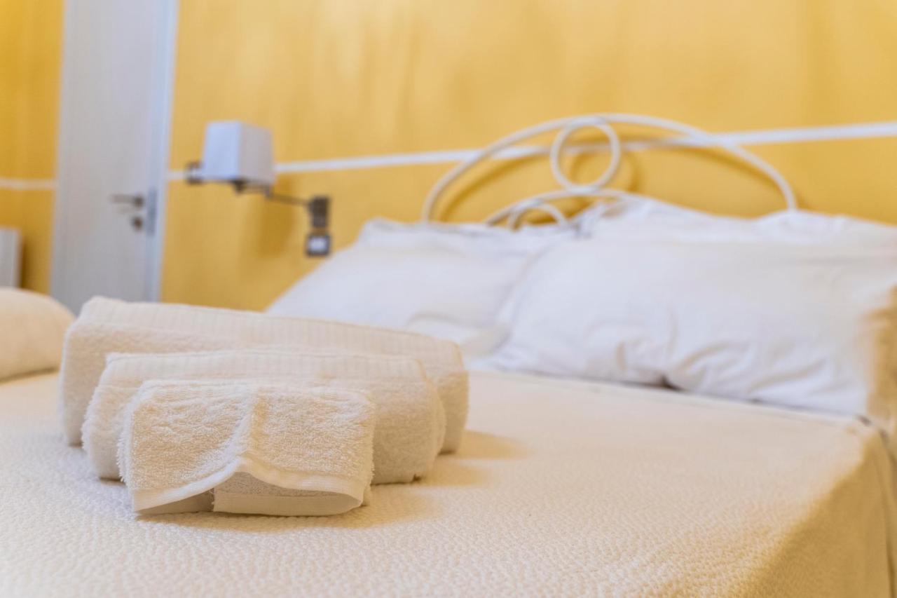 Hotel A Casa Dei Miei San Pietro Vernotico Zewnętrze zdjęcie