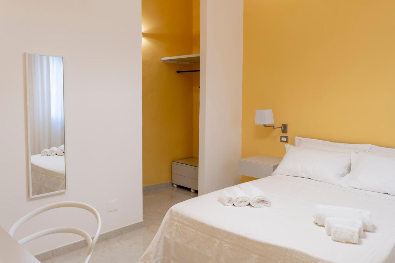 Hotel A Casa Dei Miei San Pietro Vernotico Zewnętrze zdjęcie