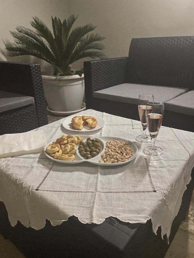 Hotel A Casa Dei Miei San Pietro Vernotico Zewnętrze zdjęcie